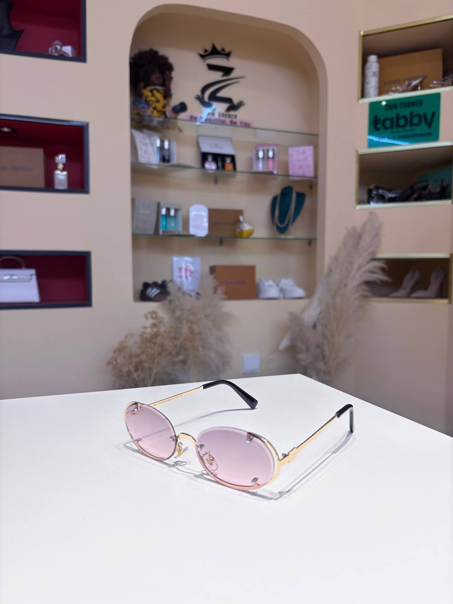 Glasses

55 dhs

Zain216
♥️♥️♥️