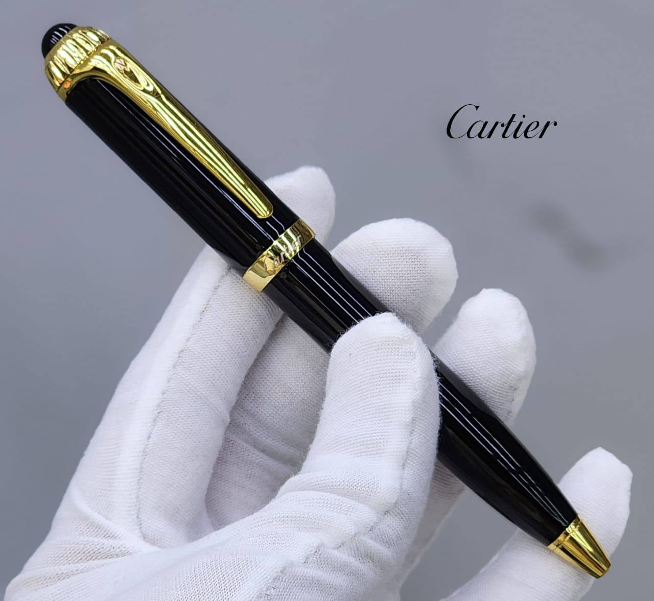 Cartier pen good quality 

with good quality box 
🎁🎁🎁

75 dhs🪙🌨️

Zain59
♥️♥️♥️