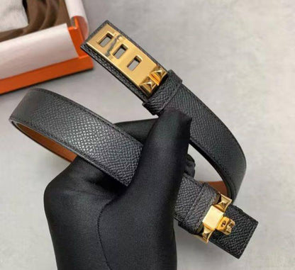 💞*HERMES*💞
💞*Master quality*💞
280 dhs🪙🌨️

Zain164
♥️♥️♥️