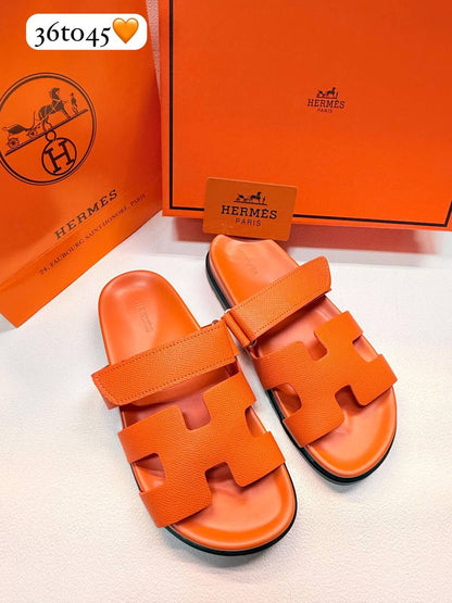 Hermes unisex
Size 36to41
Size 42to45
95 dhs✅

Zain236
♥️♥️♥️