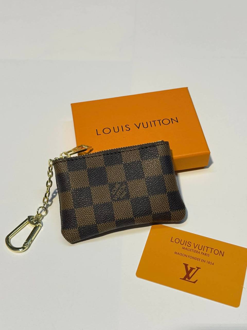NEW CAME
LV COINS WALLET
GOOD QUALITY
30 dhs✅

Zain40
♥️♥️♥️