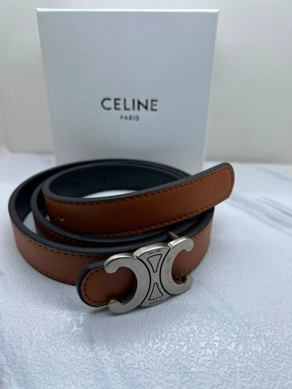 Belts
55 dhs💓

with box

Zain182
♥️♥️♥️