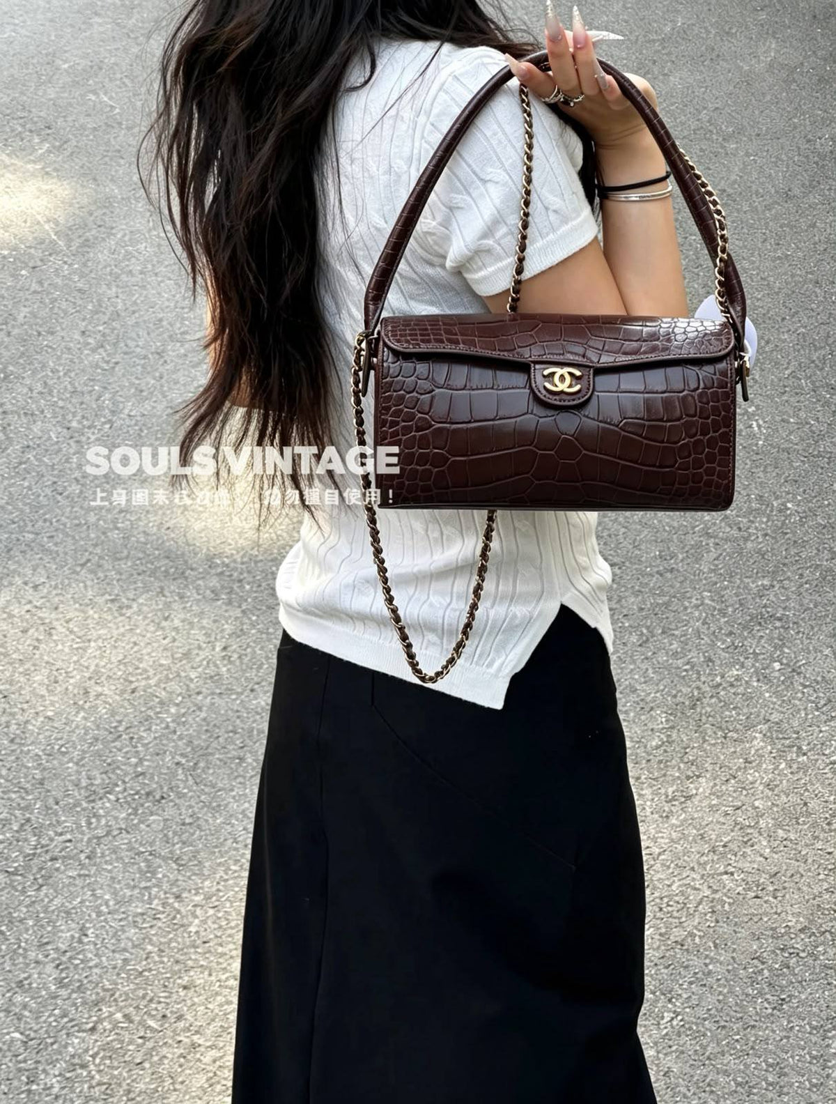 CHANEL 

NEW DESIGN 
GOOD QUALITY 
110 dhs🇦🇪🇦🇪

Zain39
♥️♥️♥️