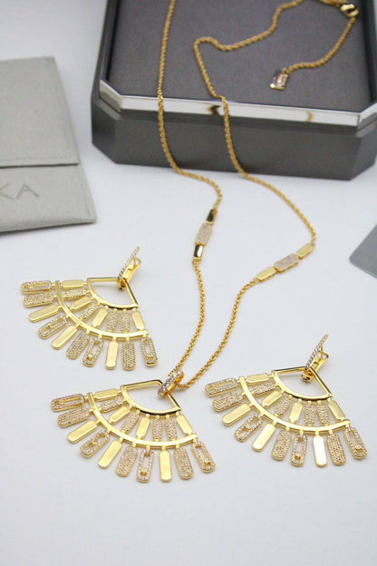 Messika
Set
220 dhs🇦🇪🇦🇪

Zain122
♥️♥️♥️