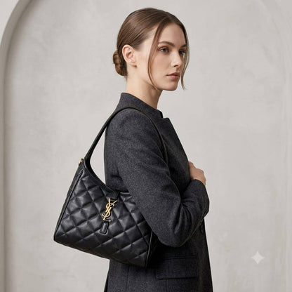 YSL Saint Laurent
Hobo Bag Gold Hardware
Quilted Nappa Leather
With Long Belt Strap
With BOX
Size : 25 cm

110 dhs✅

Zain239
♥️♥️♥️