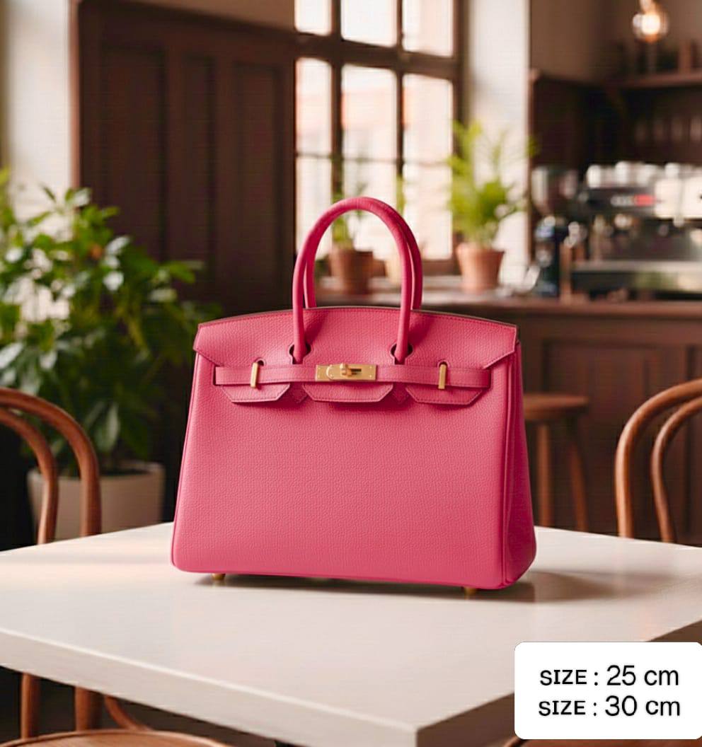 HERMES ʙɪʀᴋɪɴs
ᴍᴀᴛᴛᴇʀ ʟᴇᴀᴛʜᴇʀ
ɢᴏʟᴅ ʜᴀʀᴅᴡᴀʀᴇ

sɪᴢᴇ 25 cm PRICE: *110 ᴅʜs* 🪙🌨️

sɪᴢᴇ 30 cm PRICE: *115 ᴅʜs*🪙🌨️ 

Zain31
♥️♥️♥️