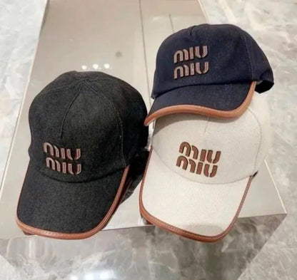 MIU MIU
CAPS

240 dhs🇦🇪

Zain328
♥️♥️♥️