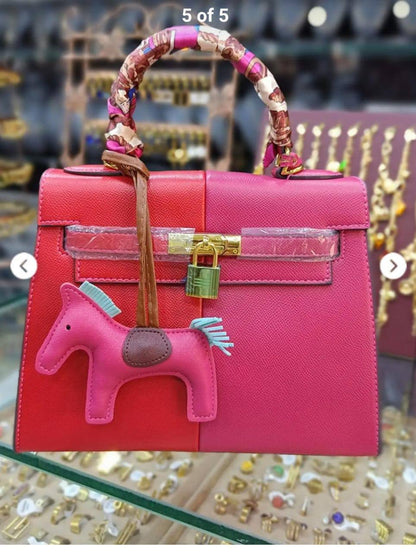 Hermes
Offer 🤩 
95 dhs✅

Zain200
♥️♥️♥️