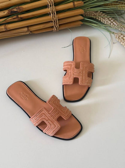 Hermes 🧡
AA Quality
✨ 𝐀𝐯𝐚𝐢𝐥𝐚𝐛𝐥𝐞 𝐍𝐨𝐰
✨ 𝐒𝐢𝐳𝐞𝐬: 𝟑𝟔 — 𝟒𝟏
450 dhs✅

Zain298
♥️♥️♥️