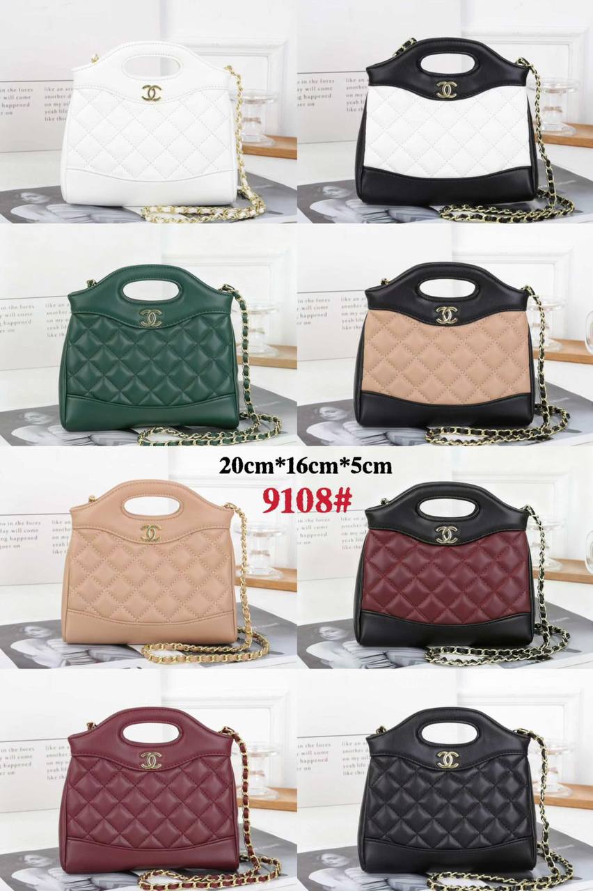 CHANEL 

GOOD QUALITY 

WITH BOX 
🎁🎁🎁

90 dhs💓

Zain39
♥️♥️♥️