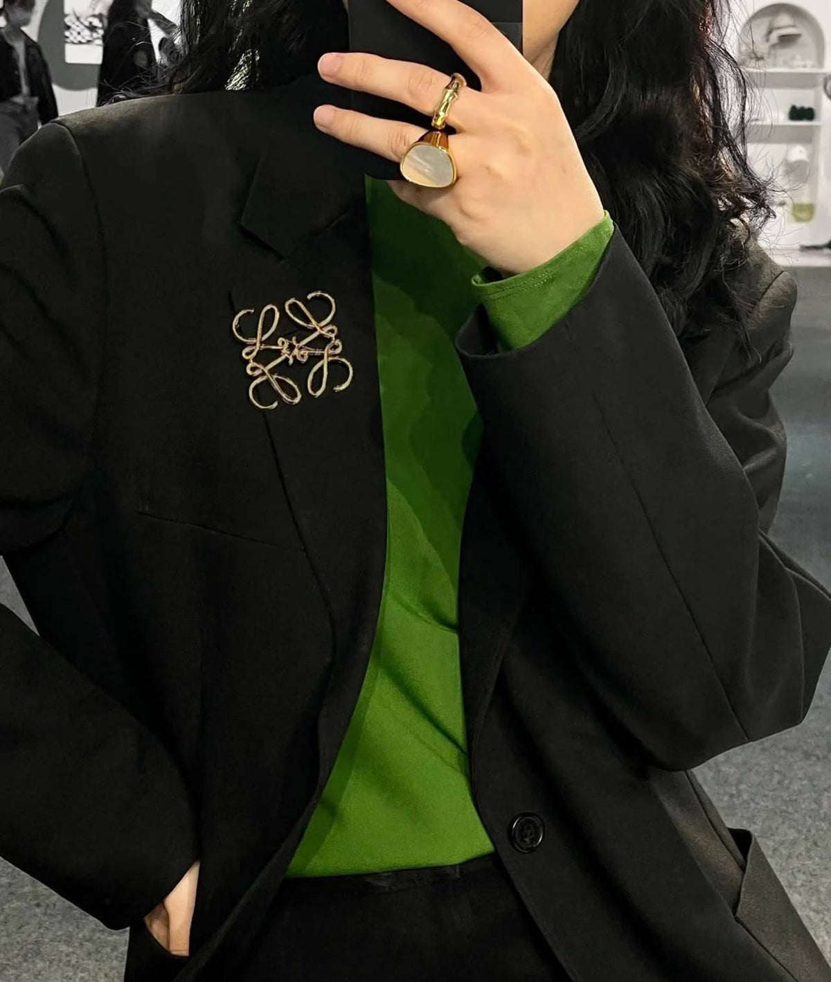 LOEWE 😍
BROOCH 🦋
Master quality 💯
With normal boxes 🗃️ 
45 dhs🇦🇪🇦🇪🇦🇪

With master box 📦 
60 dhs🇦🇪🇦🇪🇦🇪

Zain216
♥️♥️♥️