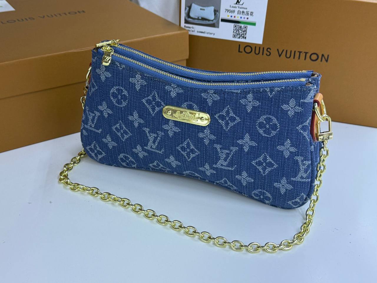 Lab
New 
20cm
BOX + Scraf🎁

105 dhs🪙🌨️

Zain44
♥️♥️♥️