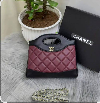 Chanel 
95 dhs🇦🇪🇦🇪 
with box

Zain235
♥️♥️♥️