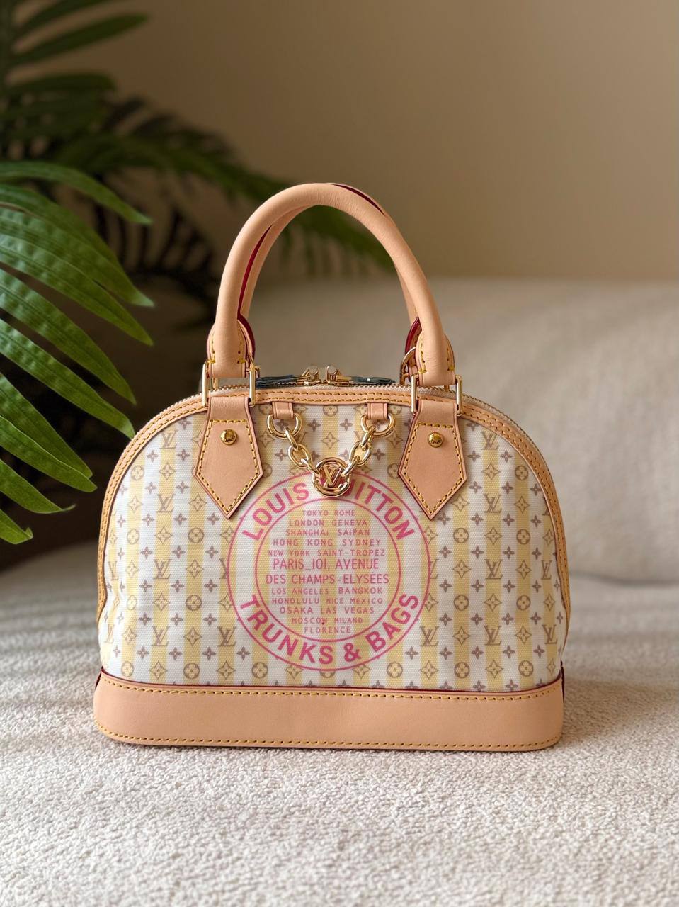 🌿💗*Louis Vuitton*😍🍃
    
            🍂 🩵🤍 🍂
For Price 👇 WhatsApp✅
0568585901 
0507557372
0552275751 Owner Zain 👌

Zain246
♥️♥️♥️