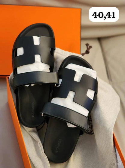 HERMES SLIPPER 
GOOD QUALITY 
80 dhs✅

Zain40
♥️♥️♥️