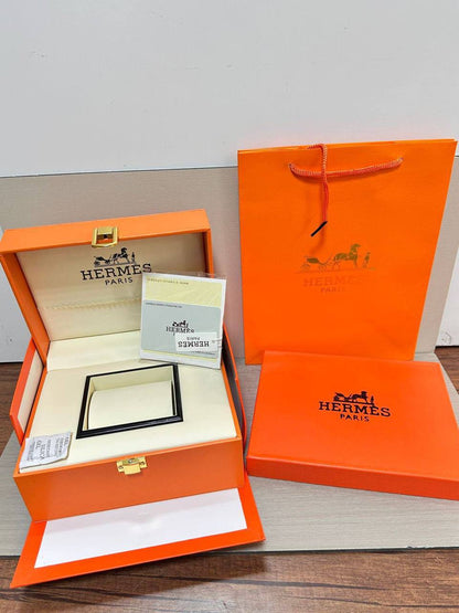 Master Watches Boxes
50 dhs🌺
with Card & paper bag

Zain85
♥️♥️♥️