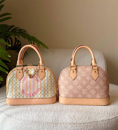 🌿💗*Louis Vuitton*😍🍃
    
            🍂 🩵🤍 🍂
For Price 👇 WhatsApp✅
0568585901 
0507557372
0552275751 Owner Zain 👌

Zain246
♥️♥️♥️
