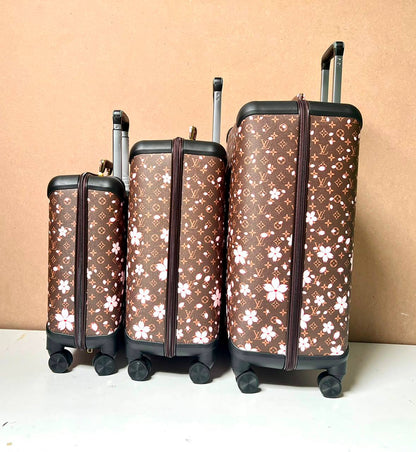 Travel Bags Set
Master💓💓
3in1
650 dhs✅✅

Zain341
♥️♥️♥️