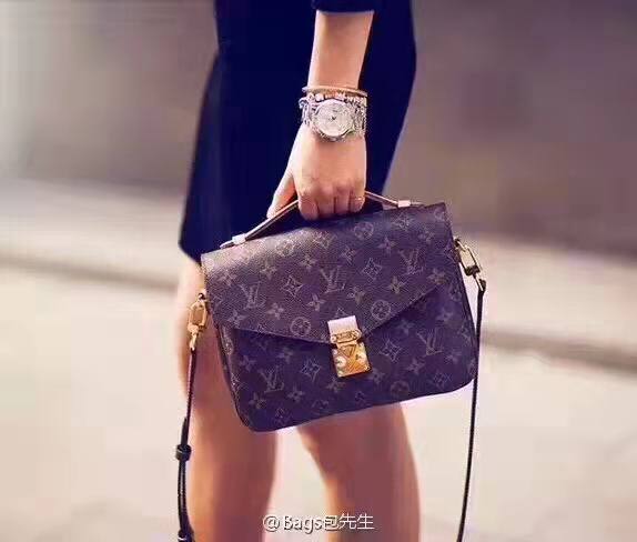 LV - Coach

95 dhs✅

high quality 

With box
🎁🎁🎁

Zain26
♥️♥️♥️