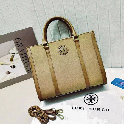 TORY BURCH 
GOOD QUALITY 
100 dhs🇦🇪🇦🇪
Size:30cm

Zain295
♥️♥️♥️