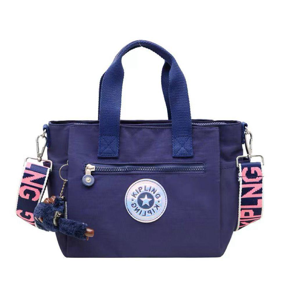 KIPLING NEW CAME 
GOOD QUALITY 
60 dhs💓

Zain39
♥️♥️♥️