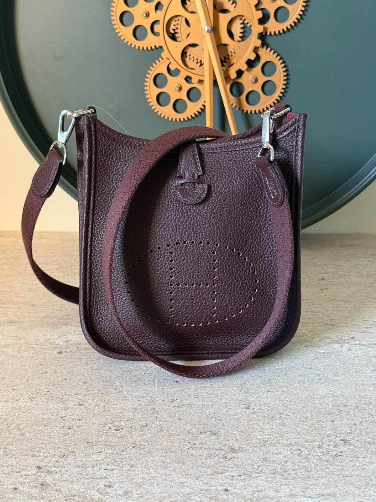 HERMES 💫

Super Master Quality ⚡️

Original Packing 🎁

Size 16CM📏

For Price 👇 WhatsApp✅
0568585901 
0507557372
0552275751 Owner Zain 👌

Zain321
♥️♥️♥️
