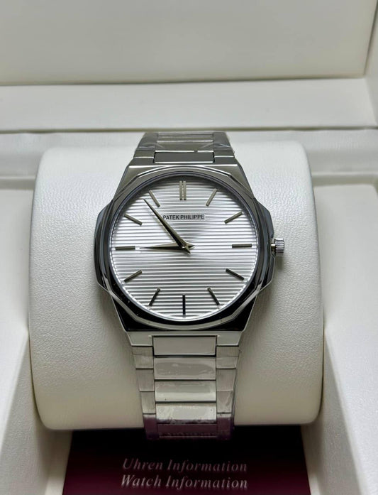 PATEK PHILIPPE SLIM MEN
*GOOD QUALITY*
*WEIGHT LESS CHAIN*
120 dhs
*BATTERY*

Zain29
♥️♥️♥️