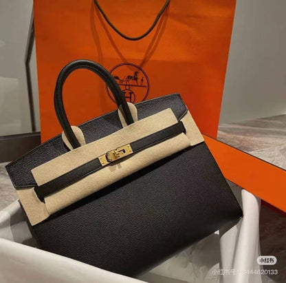 Hermes birkin 25cm💕master quality😍with box❤️
410 dhs🇦🇪🇦🇪

Zain52
♥️♥️♥️