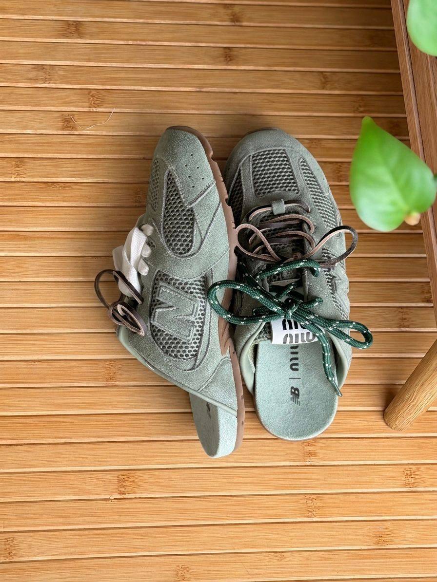 MIU MIU 

NEW BALANCE

𝗦𝗶𝘇𝗲: 𝟯𝟱 𝘁𝗼𝗼 𝟰𝟮 
430 dhs🇦🇪🇦🇪

Zain303
♥️♥️♥️