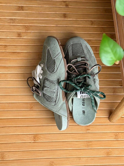 MIU MIU 

NEW BALANCE

𝗦𝗶𝘇𝗲: 𝟯𝟱 𝘁𝗼𝗼 𝟰𝟮 
430 dhs🇦🇪🇦🇪

Zain303
♥️♥️♥️