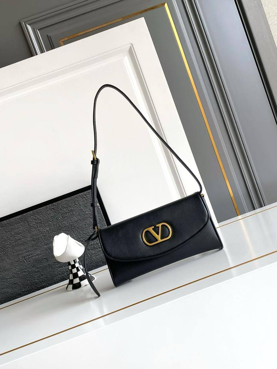 Valentino
master💓
240 dhs✅

Zain153
♥️♥️♥️