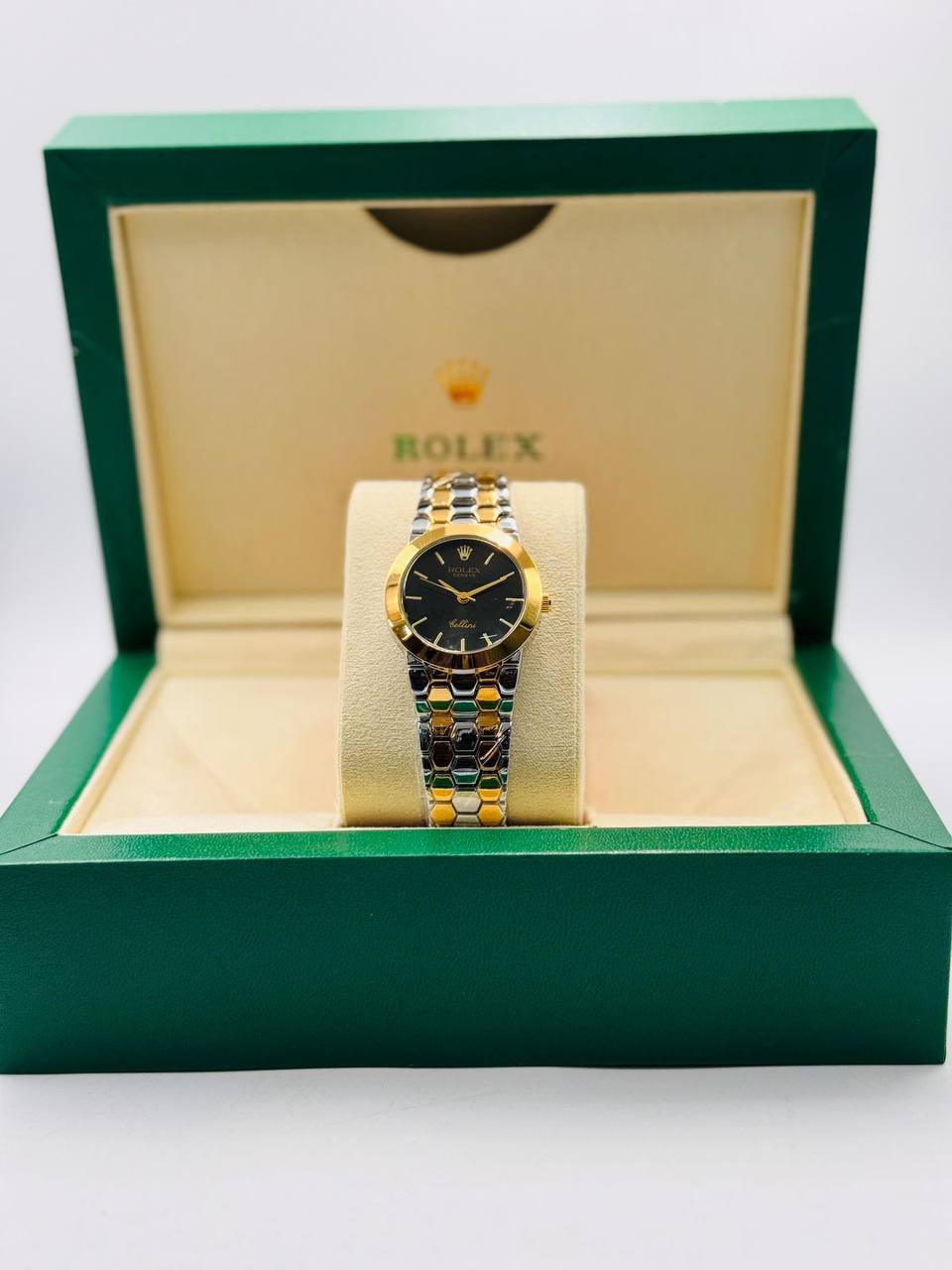 Rolex ladies 
55 dhs🪙💕

Zain08
♥️♥️♥️