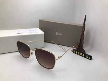 Dior
70 dhs🪙🌺

Zain126
♥️♥️♥️