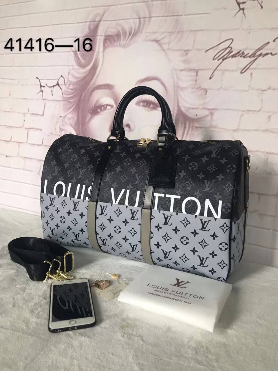 LV 
Travel Bags
140 dhs✅ Glossy
130 dhs✅ Normal

Zain137
♥️♥️♥️