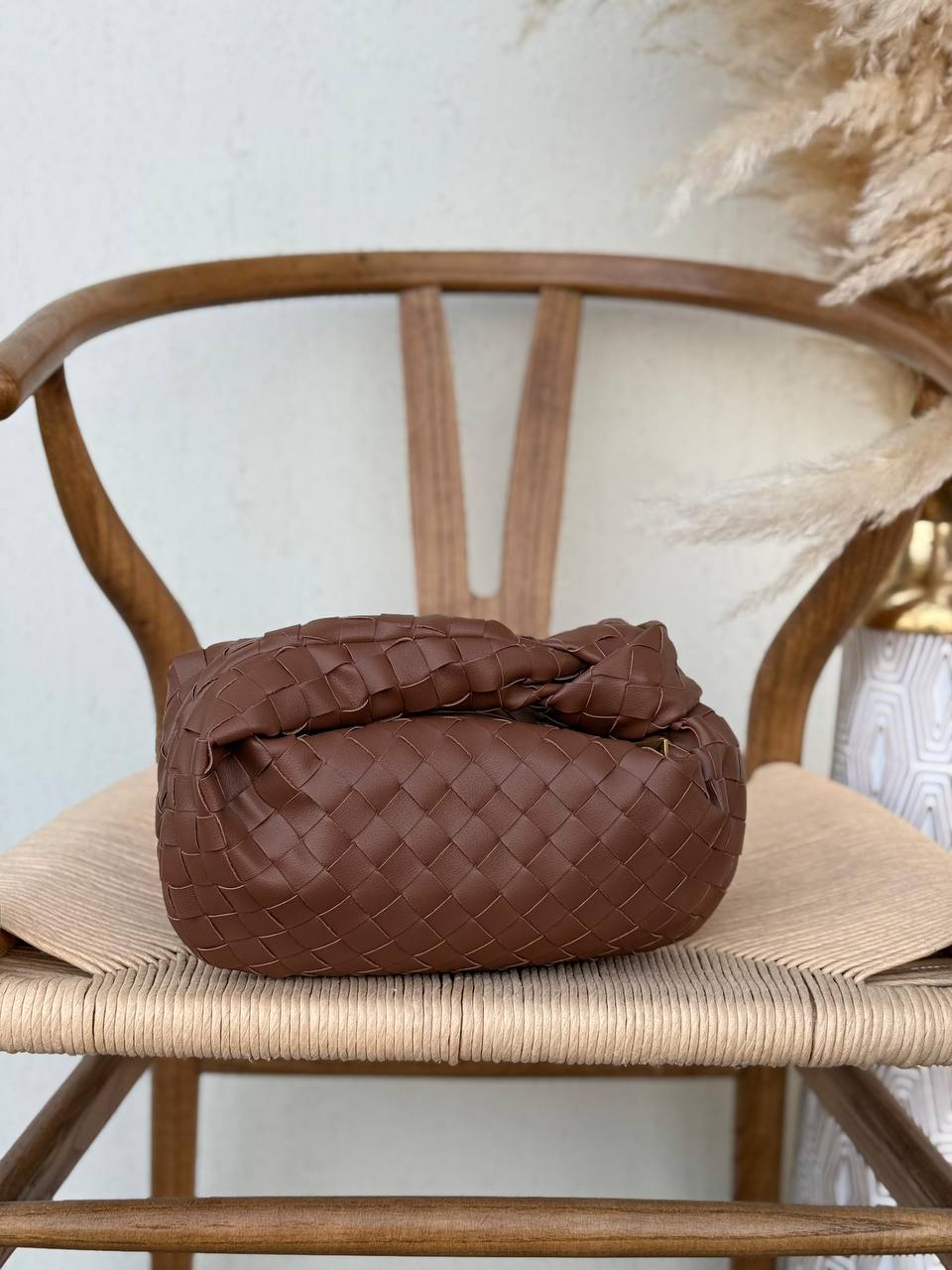 BOTTEGA VENETA*
25cm
350 dhs❤️
Top quality 
With box🎁

Zain167
♥️♥️♥️