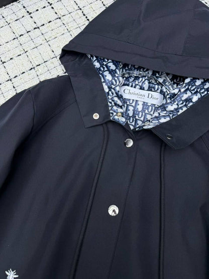 DIOR JACKET 🆕
GOOD QUALITY 💯
280 dhs🪙🌨️
SIZE S-M-L-XL

Zain231
♥️♥️♥️