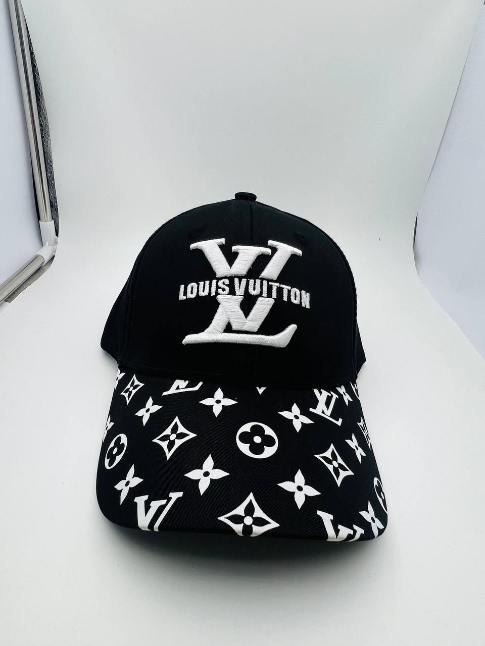 LV
Cap 🧢 
Master quality 💯
45 dhs👑

Zain273
♥️♥️♥️
