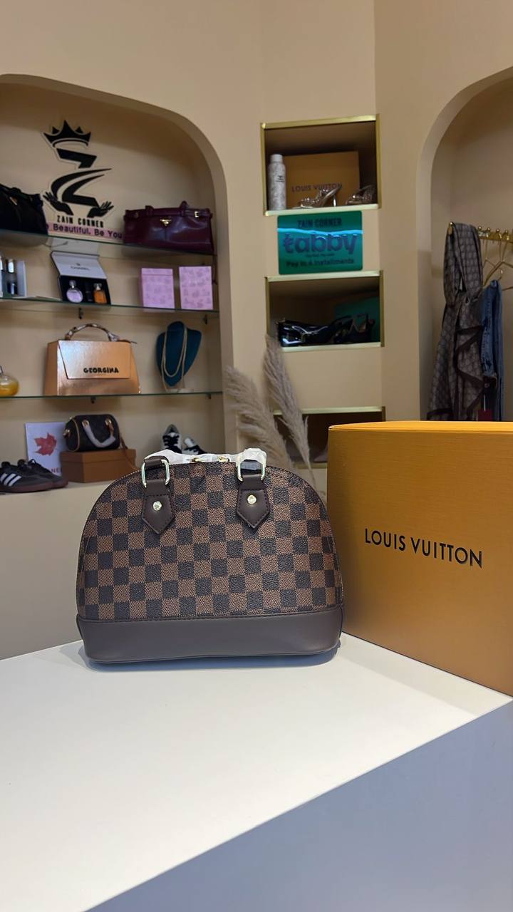 Lv alma

85 dhs
With box

Zain219
♥️♥️♥️