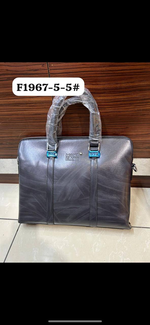 Laptop bag 
85 dhs💓

Zain190
♥️♥️♥️