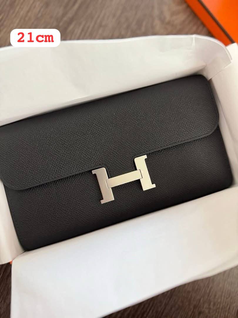 Hermes
 21cm 
with box 
95 dhs🇦🇪🇦🇪

Zain168
♥️♥️♥️