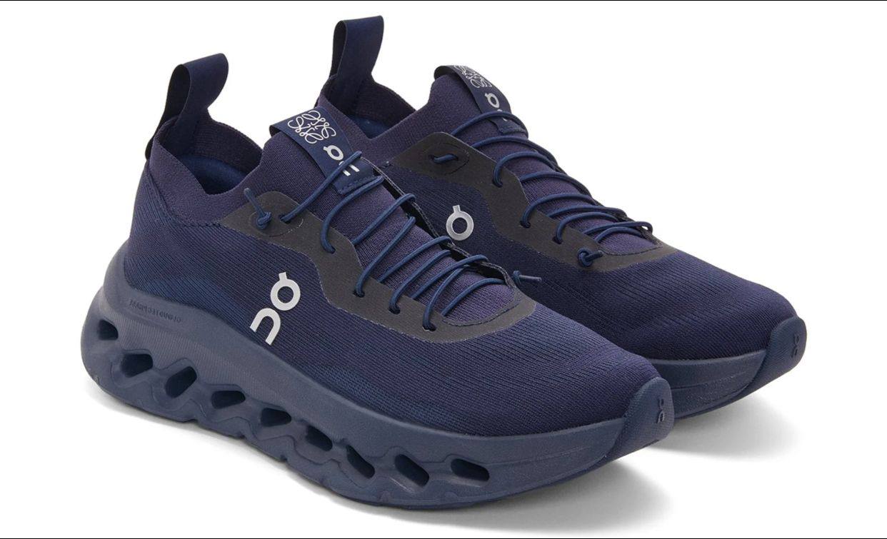 Loewe x On Cloudtilt 'All Navy'💙
36-45 AVAILABLE 🤩
190 dhs❣️

Zain242
♥️♥️♥️