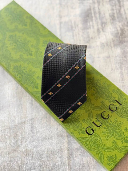 GUCCI
TIE
*Master Quality*
190 dhs💓

Zain179
♥️♥️♥️