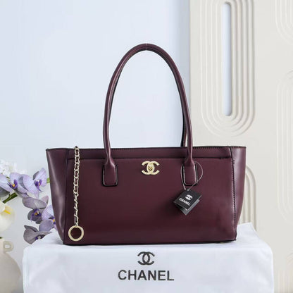 Chanel

105 dhs🇦🇪🇦🇪

size 35×13×20cm

Zain42
♥️♥️♥️