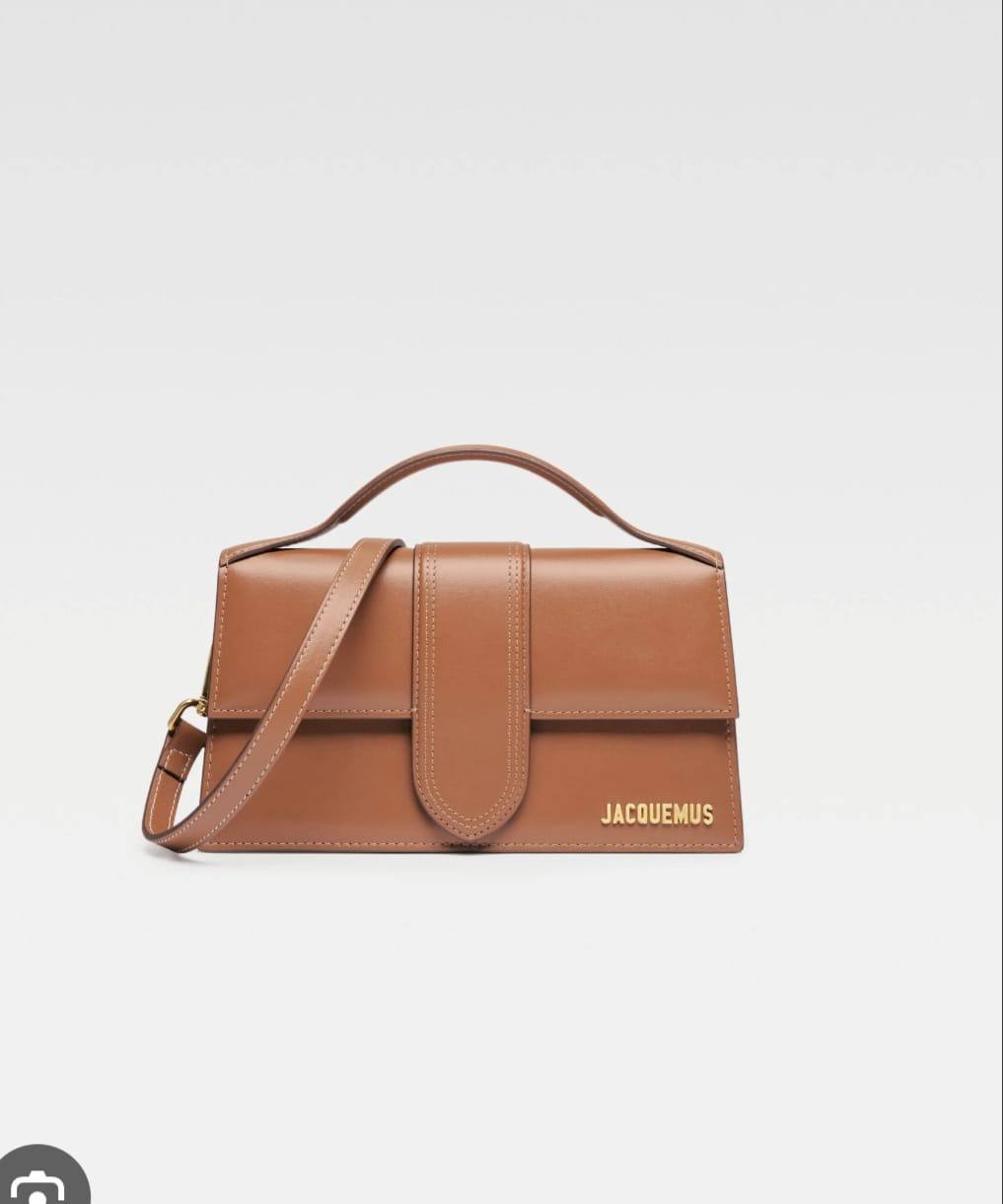 Jacquemus

110 dhs🪙🌨️

Zain143
♥️♥️♥️