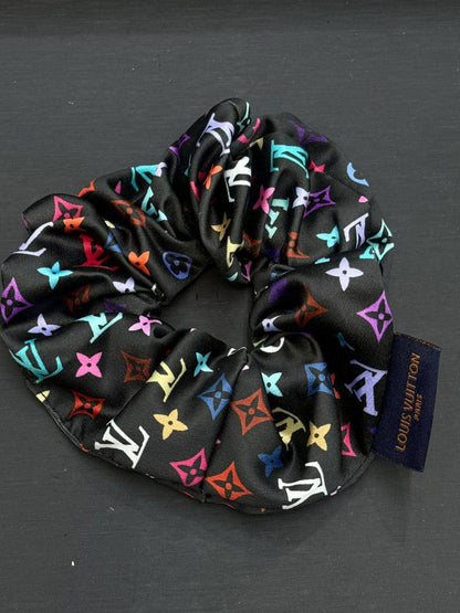 HAIR ASSOCERIES
20 dhs🪙💕

Zain263
♥️♥️♥️