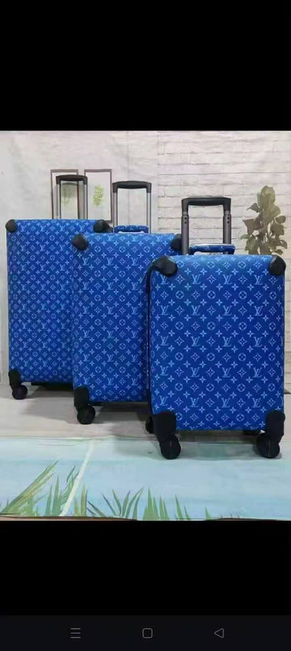 Travel Bags Set
Master💓💓
3in1
650 dhs✅✅

Zain341
♥️♥️♥️