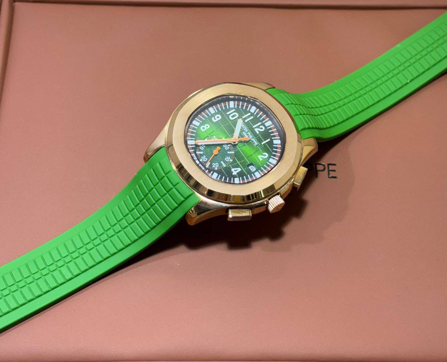 PETEK PHILIPPE
_*MEN *_
_MASTER QUALITY_

400 dhs❣️
___ With box🎁🎁🎁

Zain108
♥️♥️♥️