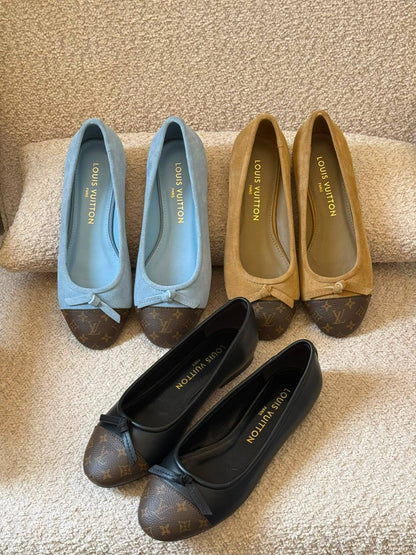LV
✨ 𝐍𝐞𝐰 𝐂𝐨𝐥𝐥𝐞𝐜𝐭𝐢𝐨𝐧 ✨
✨ 𝐒𝐮𝐩𝐞𝐫 𝐌𝐚𝐬𝐭𝐞𝐫 𝐐𝐮𝐚𝐥𝐢𝐭𝐲 ✨
✨ 𝐀𝐯𝐚𝐢𝐥𝐚𝐛𝐥𝐞 𝐍𝐨𝐰 ✨
𝐒𝐢𝐳𝐞𝐬: 𝟑𝟔 — 𝟒𝟏
450 dhs✅

Zain298
♥️♥️♥️