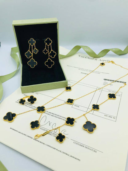 VANCLEAF SET
MASTER💫✨💫

NECKLACE BRACELET 
EARRINGS RING

275 DHS🇦🇪🇦🇪

WITH BOX AND PAPER BAG🛍️🎁

Zain89
♥️♥️♥️