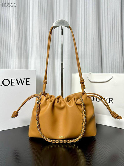 Loewe
Master ++++
270 dhs🪙🌨️

Zain153
♥️♥️♥️